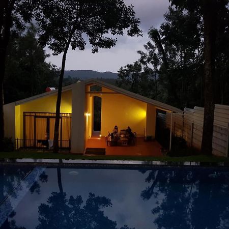 Aakriti Homestay Chikmagalūr Exteriér fotografie